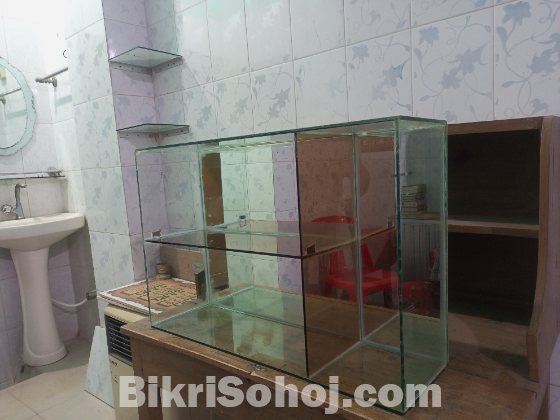 গ্লাসের মাল্টি-লেয়ার শেলফ / অ্যাকোয়ারিয়াম স্ট্যান্ড